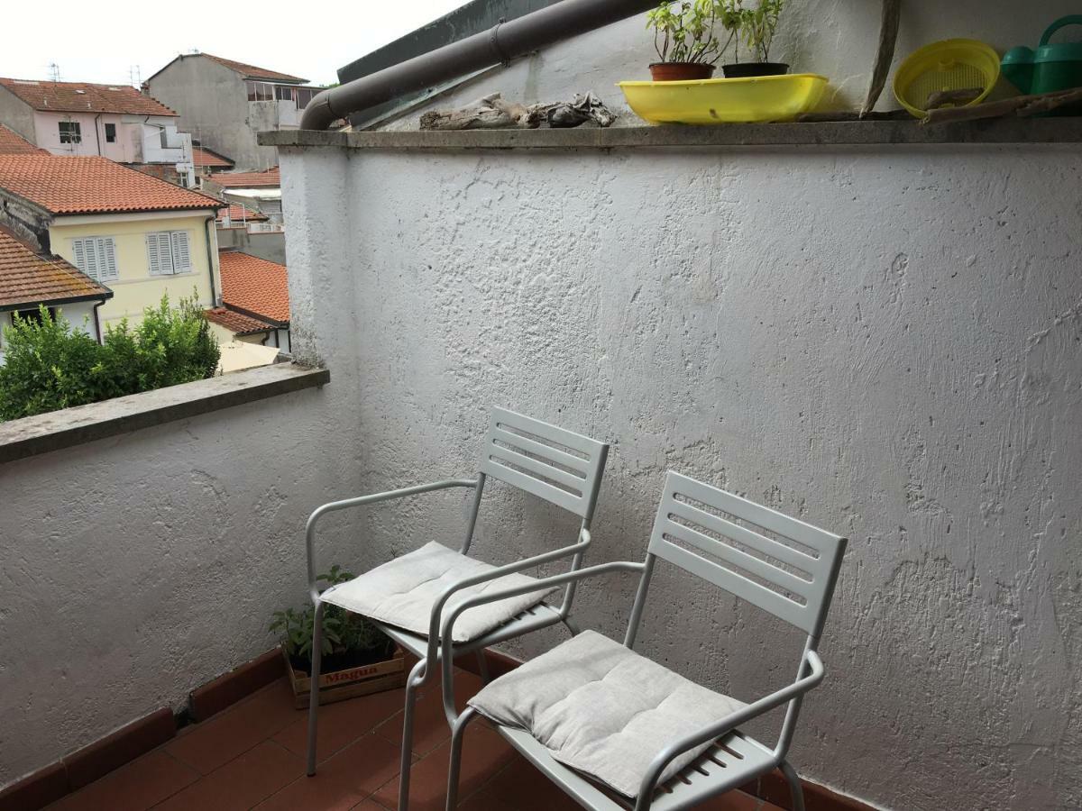 Casa Guglielmo Apartment Viareggio Ngoại thất bức ảnh
